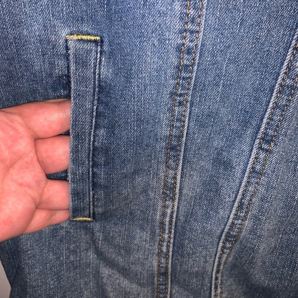 Distressed Jean Jacket - Picture 4 of 6